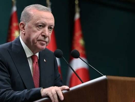 Cumhurbaşkanı Erdoğan: Milletimizin hak ve hukukunun korunması kırmızı çizgimizdir