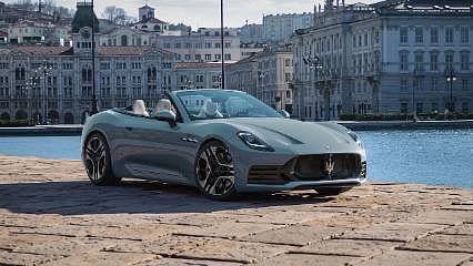 Maserati yeni model ailesini tanıttı: Hem V6 canavarı hem %100 elektrikli