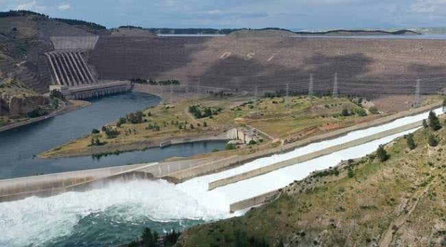 Tam 7 yıl sonra ilk kez: Atatürk Barajı'a ziyaretçiler akın etti