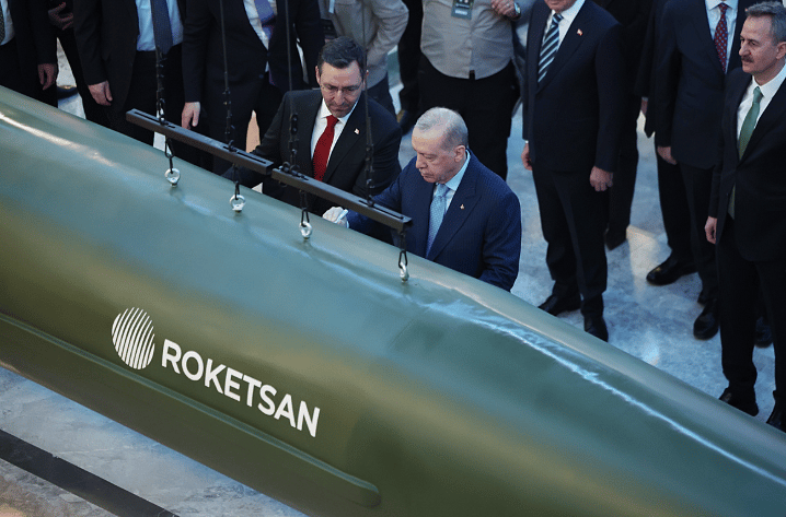 Cumhurbaşkanı Erdoğan: Türkiye'nin güven iklimine zarar verilmesine müsaade etmeyeceğiz-1