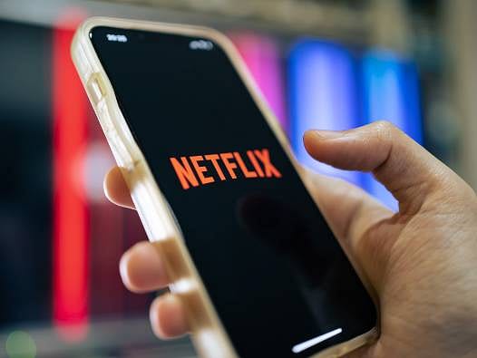 Satın almadan vazgeçti, kendi hissesine yöneldi: Netflix'in 25 milyar dolarlık yeni rotası