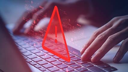 Türknet çöktü mü, internet mi gitti? Türknet'ten son dakika açıklaması