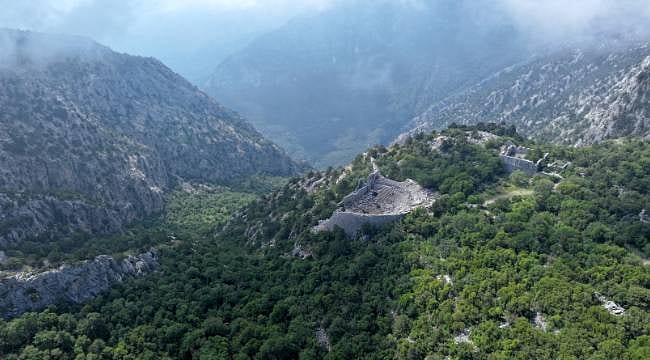 Termessos’un kapısında 2 bin yıllık kehanetin sırrı çözüldü: "Bugün ticaret yapma, niyet ettiğin yere gitme!"