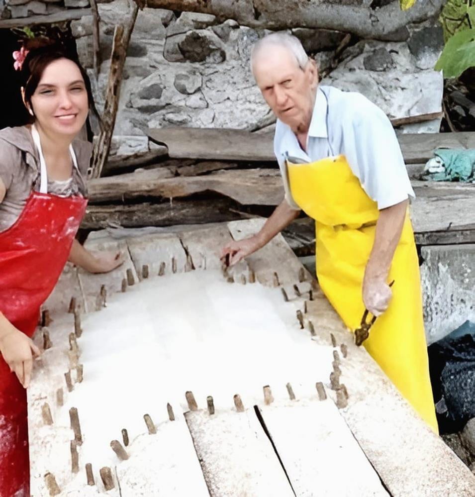 Parşömenin dünyadaki en önemli temsilcisiydi... UNESCO unvanlı İsmail Usta 93 yaşında vefat etti-1