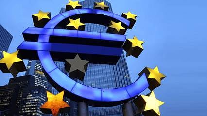 Euro Bölgesi'nde yıllık enflasyon beklentileri aştı