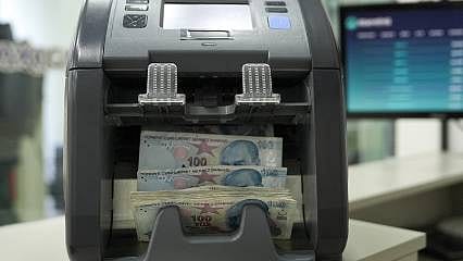 Bankacılık sektörünün mevduatı azaldı