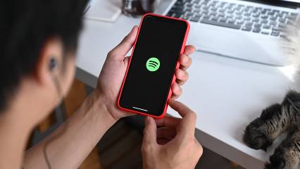 Spotify'dan şaşırtan yeni özellik: Yaş sınırı var
