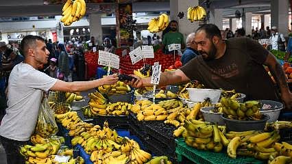 Semt pazarlarında kredi kartıyla alışveriş dönemi geliyor