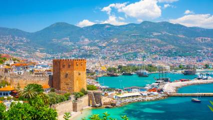 Tur şirketi iflas etti, yüzlerce turist mağdur oldu