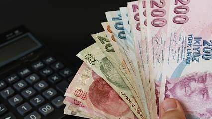 TL'in reel değeri temmuzda da geriledi