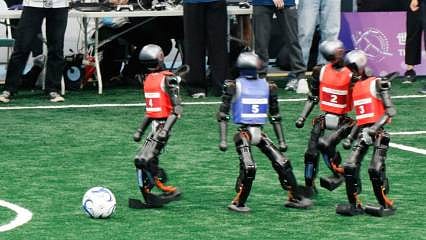 Dünya İnsansı Robot Oyunları: Sahaya indiler