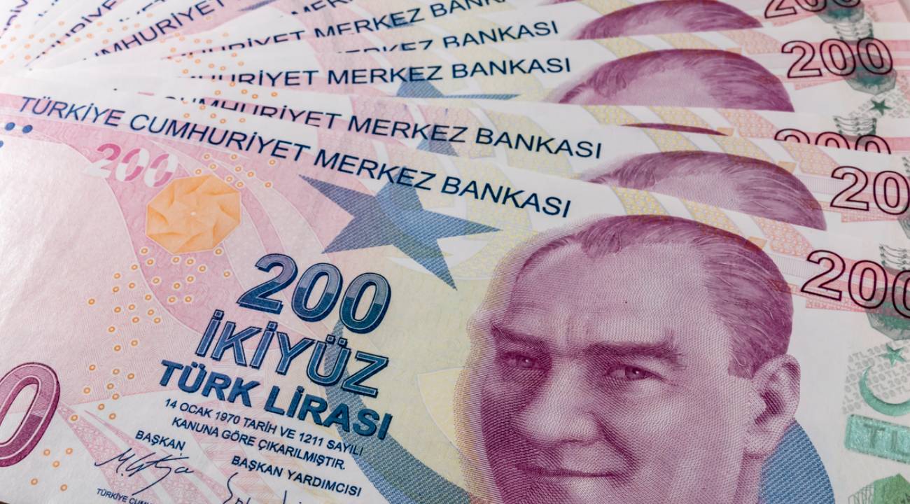 Merkezi yönetim bütçe açığı 330 milyar TL'nin üzerinde