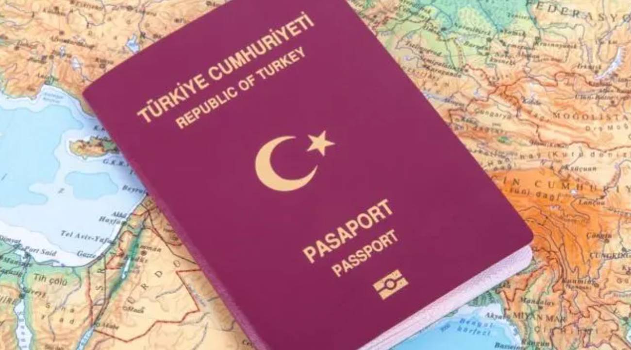 Dünyanın en güçlü pasaportları 2025: Türkiye kaçıncı sırada?