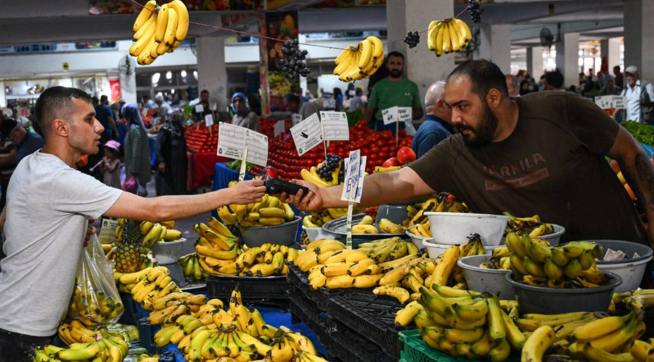 Semt pazarlarında kredi kartıyla alışveriş dönemi geliyor