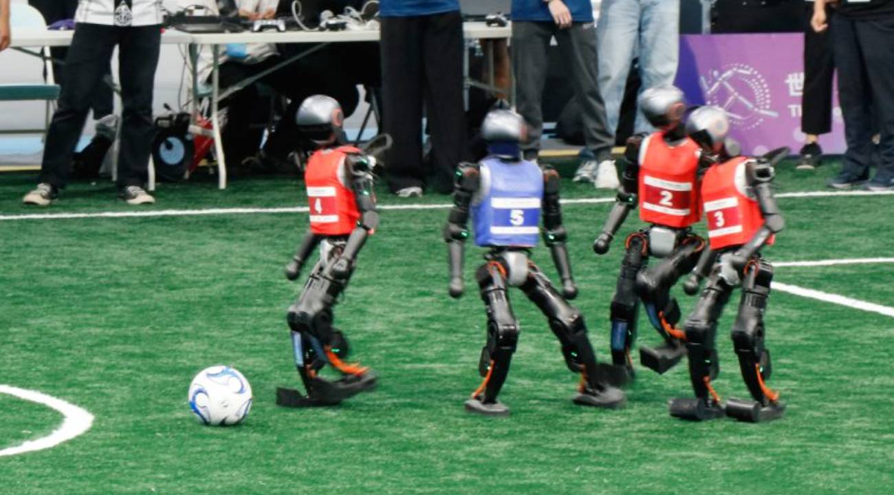 Dünya İnsansı Robot Oyunları: Sahaya indiler