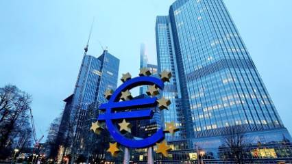 Euro Bölgesi'nde ekonomiye güven arttı