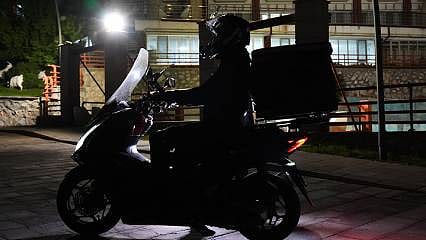 Bir motokurye meslekte yaşadıklarını anlattı: Görünmüyoruz