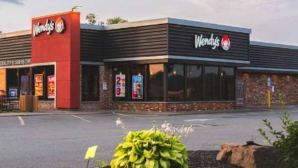 ABD'li ünlü fast food zinciri yüzlerce şube kapatacak