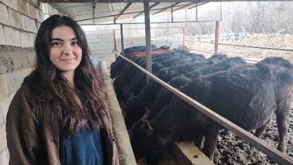 Atama beklerken hibeyle bu işi kurdu