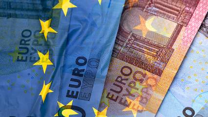 Euro Bölgesi ekonomisi beklenenden daha hızlı büyüdü