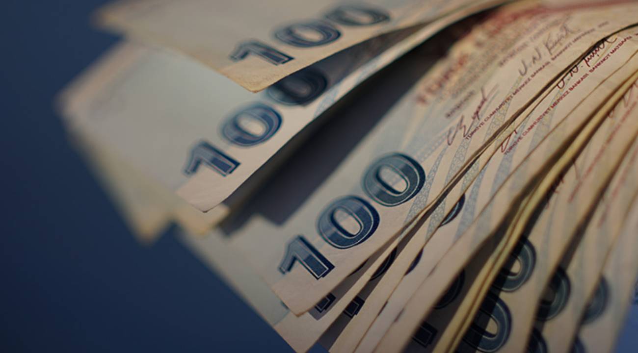 Bütçe Eylül ayında 309,6 milyar TL açık verdi