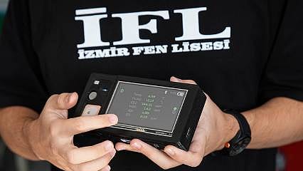 Liseli gençten solunum hastaları için kritik buluş: 3 modüllü hava takip sistemi