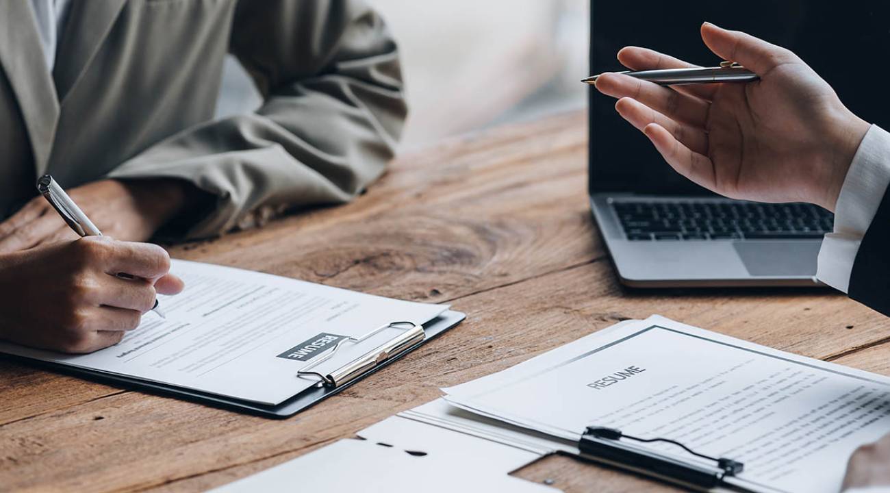 Haftada 100 saat çalışacaksınız dediler, yine de 1200 kişi başvurdu