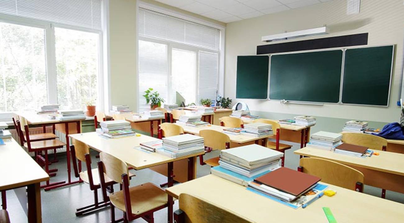 İstanbul'da okullar 16:00'dan itibaren tatil edildi
