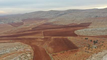 O bölgemizde taşlık arazi tarıma kazandırılacak