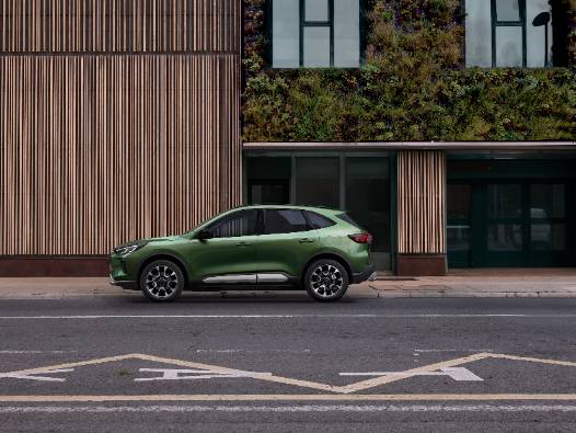 Yeni Ford Kuga Active X Türkiye'deki müşterileriyle buluşacak