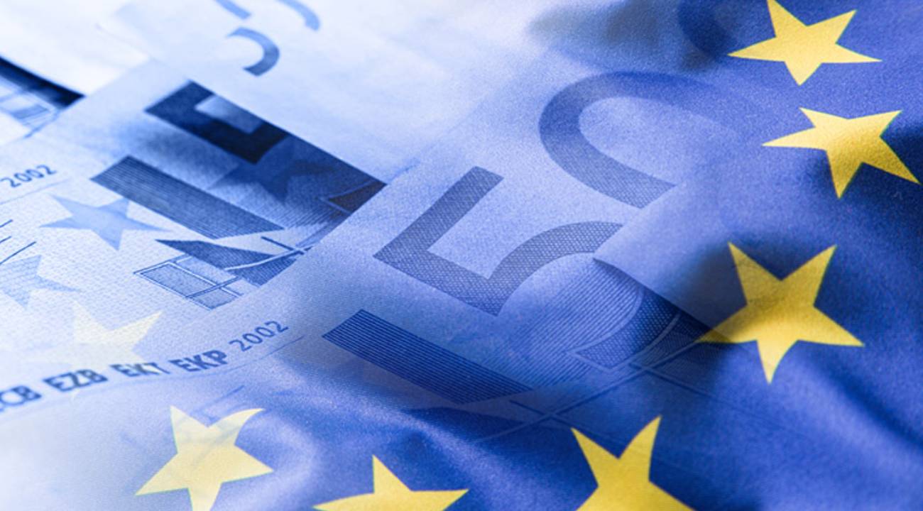 Euro Bölgesi'nde büyüme yavaşladı
