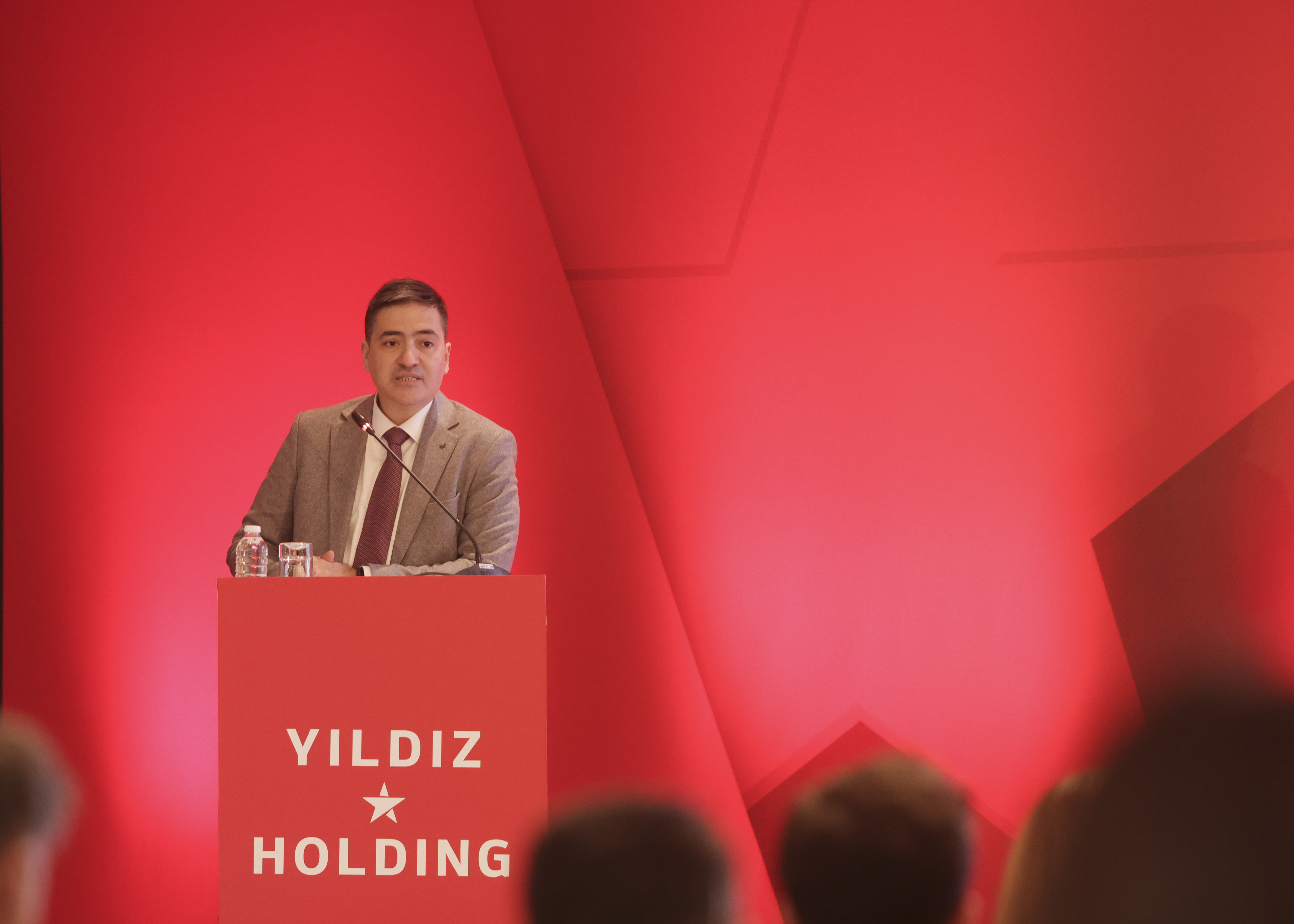 Yıldız Holding ve halka açık şirketleri, yatırımcı ve analistlerle buluştu-1