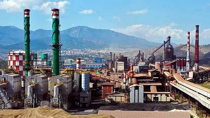 Dünden Bugüne KARDEMİR: Türkiye'nin Çelik Yürekli Okulu