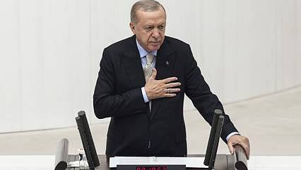 "Enflasyonu bu yılın sonunda yüzde 30'un altına indirmeyi planlıyoruz"