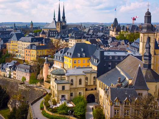 Dünyanın en zengin ülkelerinden biri neden işçi almak zorunda?