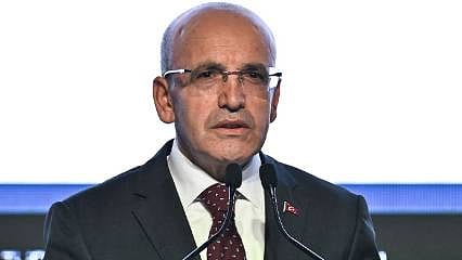 Bakan Şimşek Piyasa Katılımcıları Anketi’ni değerlendirdi
