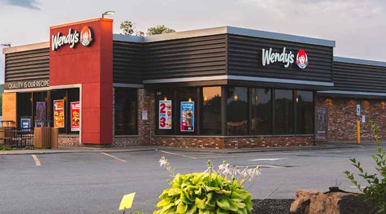 ABD'li ünlü fast food zinciri yüzlerce şube kapatacak