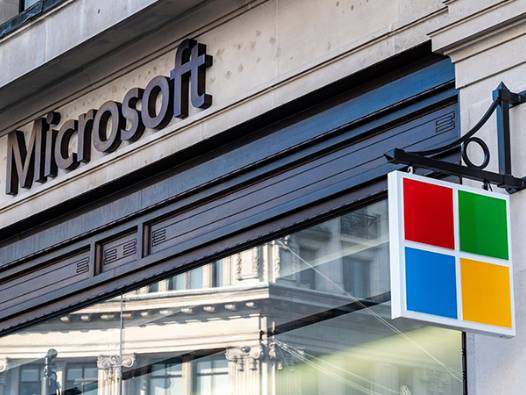 Microsoft'tan İngiltere'ye dev yapay zeka yatırımı: 30 milyar dolar