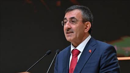 "Enflasyonun tek haneye kalıcı inmesini hedefliyoruz"