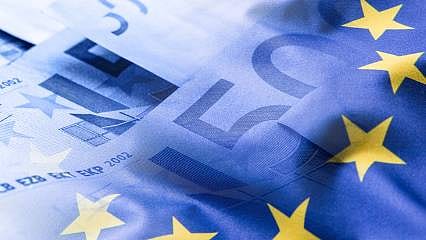 Euro Bölgesi'nde büyüme yavaşladı
