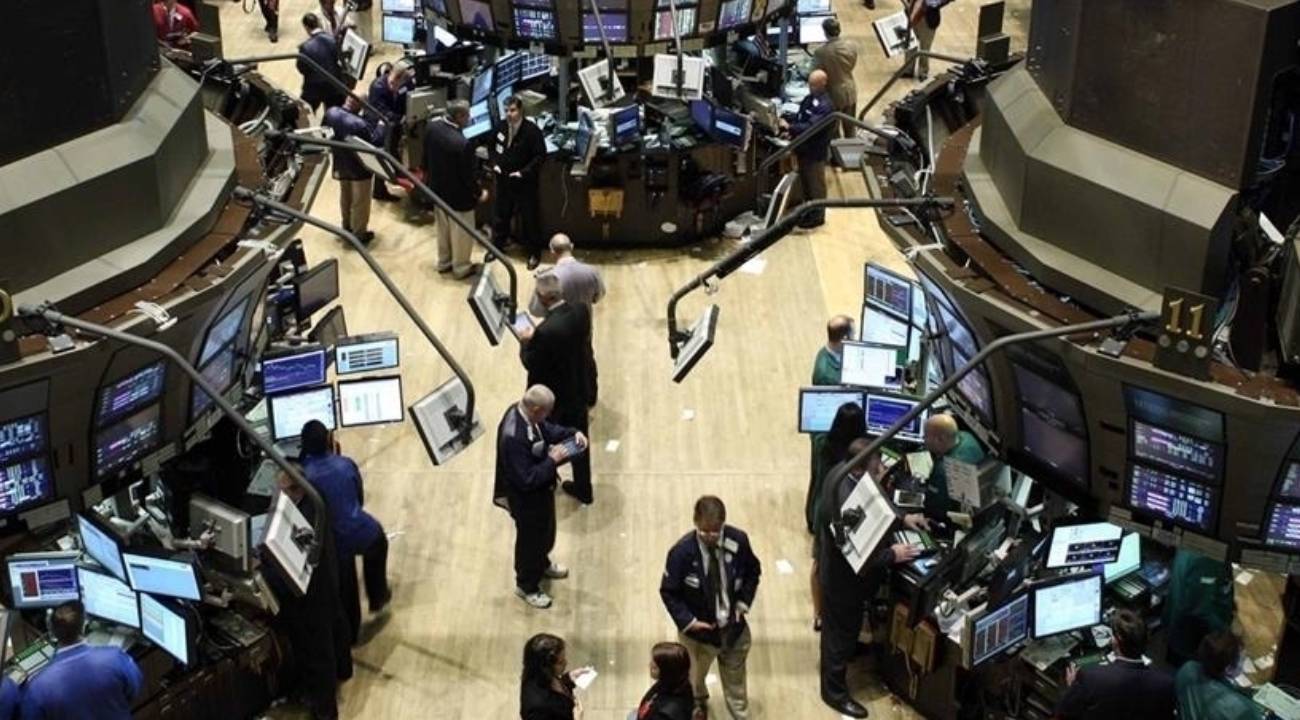 Küresel piyasalar yeni haftaya yön arayışıyla başladı