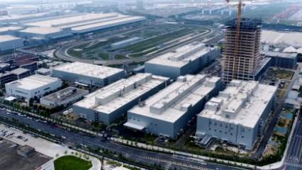 Volkswagen elektrikli araçlarını Çin'de tasarlayıp üretebilecek