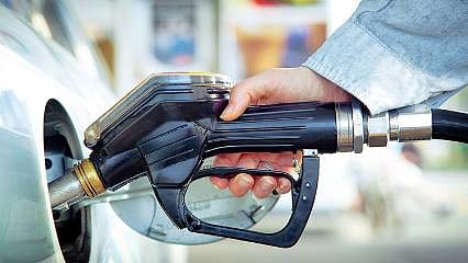 Benzine zam geldi... İşte güncel akaryakıt fiyatları