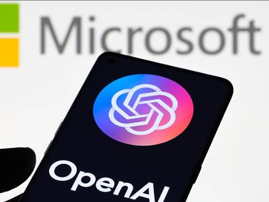 Microsoft ile rekabet kızışıyor: OpenAI, LinkedIn'a rakip mi oluyor?