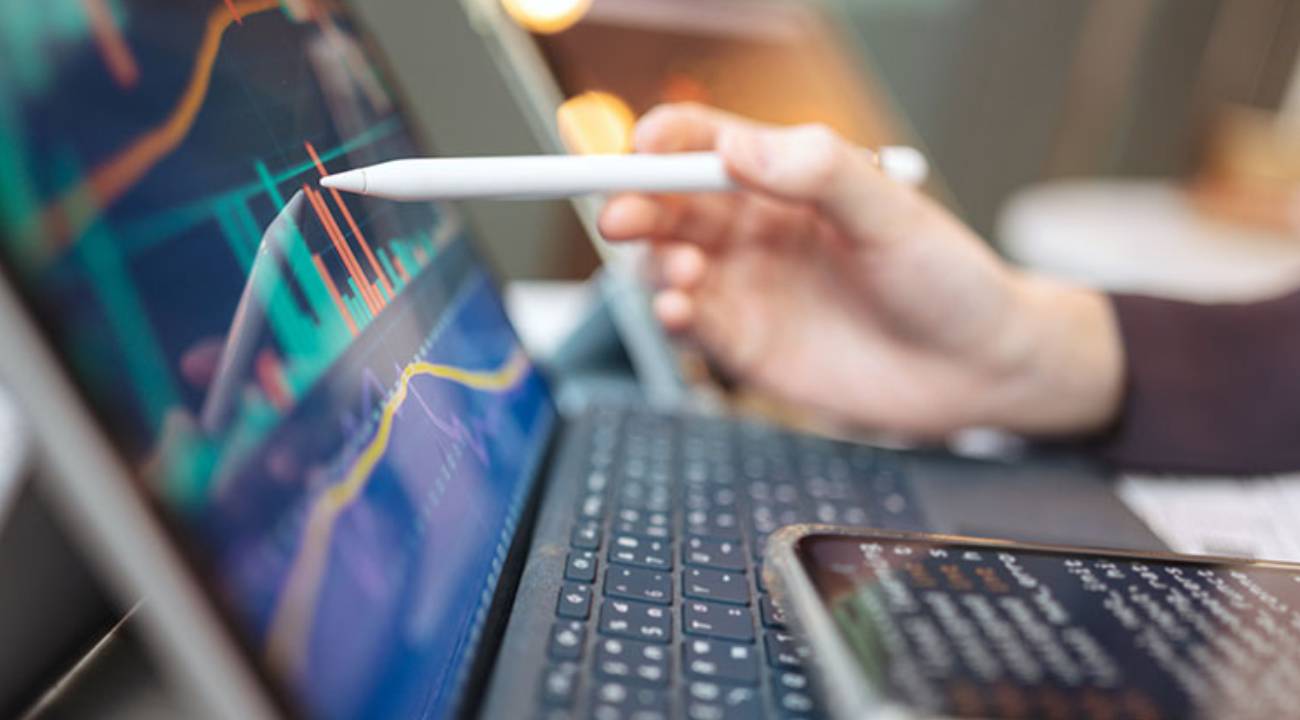 Borsada bugün temettü ödeyen 2 hissenin fiyatında düzeltme yapıldı (12 Kasım)