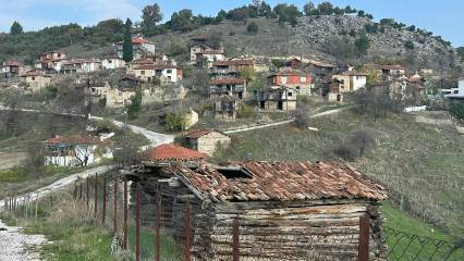 Hayalet köy: 450 yıllık bu köyde sadece 4 kişi yaşıyor