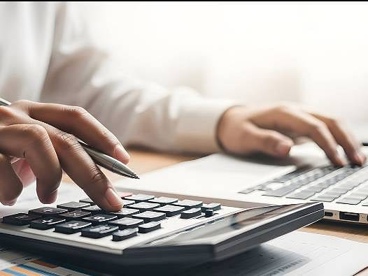 Faiz, enflasyon, ihracat: Ekonominin Nisan ajandasında hangi veriler öne çıkacak?