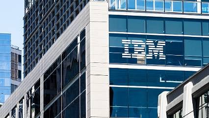 Hatalı istihdam beyanı iddiası: Teknoloji devi 17 milyon dolar ödemeyi kabul etti