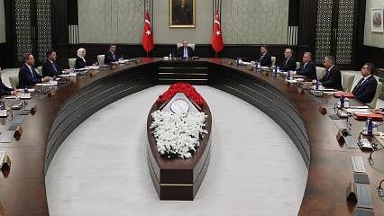 Kabinede bugün gündem yoğun: Hangi konular var?