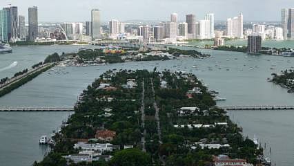 Küresel ticaretin ve turizmin kavşağında bir metropol: Modern Miami’nin dönüşümü